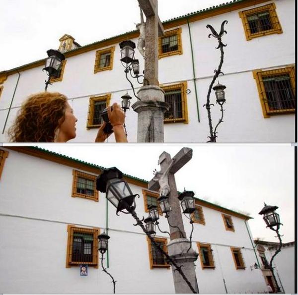 DESTROZOS EN EL CRISTO DE LOS FAROLES. Se repiten lamentables hechos ya sucedidos en Cruces de 2013 <a href="/MejoremosCordES/">Mejoremos CordobaESP</a>