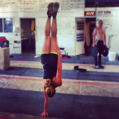 SpartanGrip's tweet photo. Elliptical...what?? B*tch, We Do CrossFit!

A Way of Life, #CrossFitAddicts #SpartanGrip http://t.co/FF1jKYoMPF