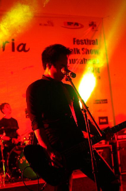 DRAMATIC SCENERY tweet media