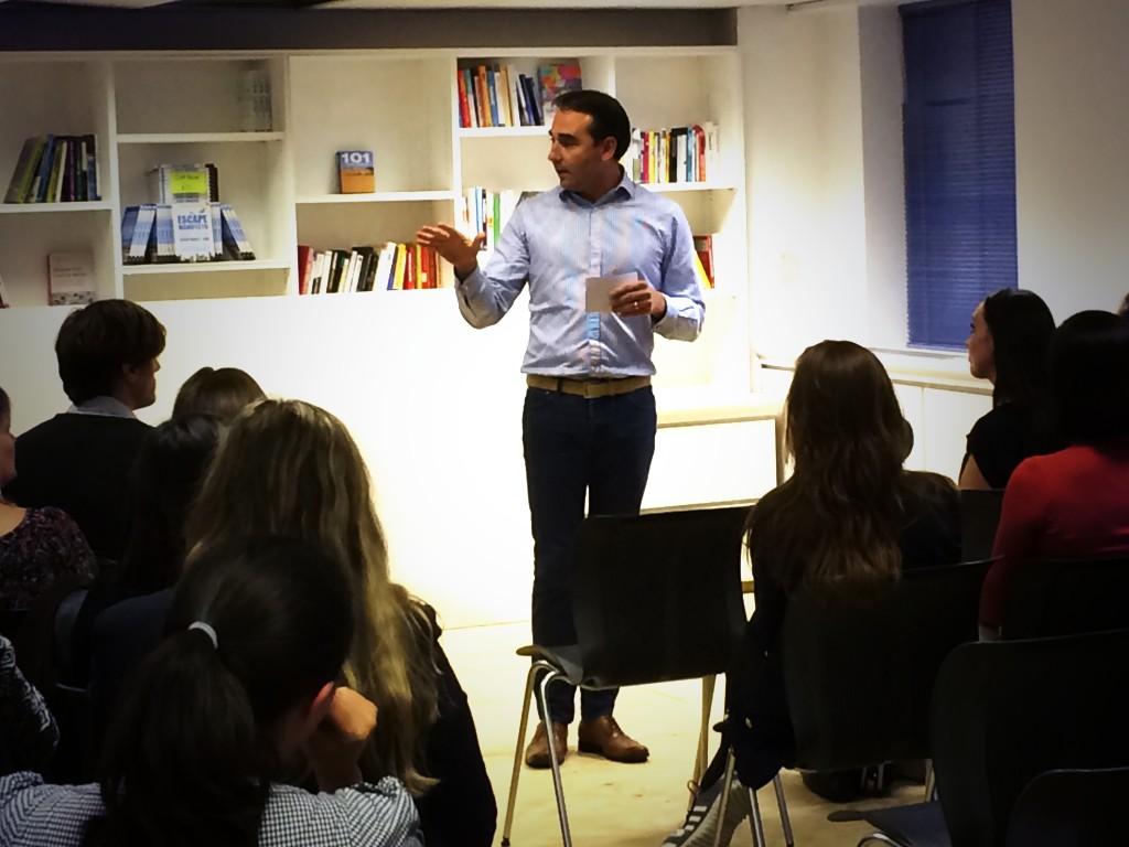 Embedded image permalink