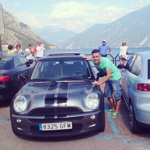 titoenre's tweet photo. En casa después de mi #girodeitalia2014 con mi @MINI @MINIEspana @MINIBarcelona1 3000 kms, #sinfallos #JoyasDeGarage http://t.co/FEVGjJQpd8
