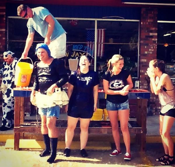 Angie's Subs tweet media