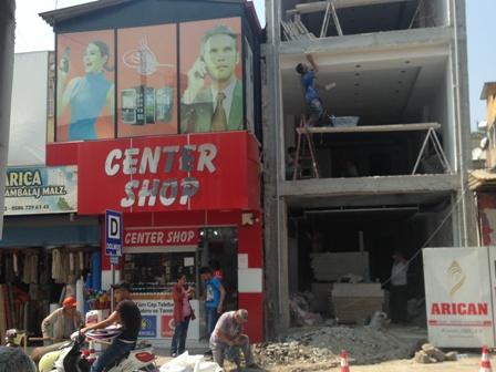 Osmaniye Palalı Süleyman caddesine cepheli, 3 katlı yeni yapı kiralık işyeri!
Yıllık/40.000TL'ye