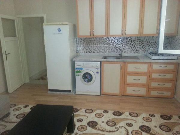 Atatürk Caddesi, Çarşı Merkezinde, Kiralık Eşyalı Daireler!
Fiyat : AYLIK/600TL