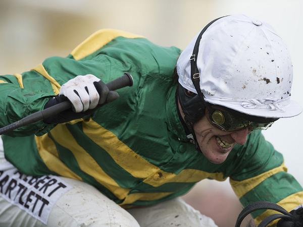 RacingPost's tweet photo. "I'm very luck to ride for a great man like JP McManus" McCoy reflects on his fastest century http://t.co/LnPDQSbgXO http://t.co/WMTYqR5VYh