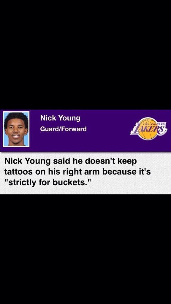 DuffingtonP0st's tweet photo. @m0cha_thunda @LudaChris_tian strictly for buckets.#LakeShow http://t.co/cb67qBhsS0