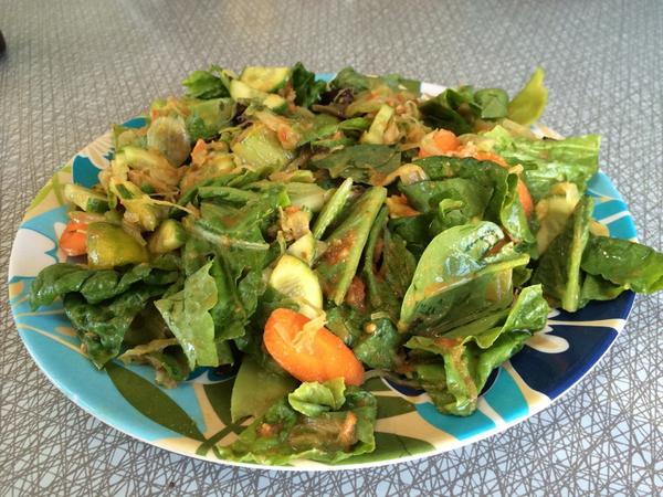 lorimaher's tweet image. Day 4 salad challenge @_KimberlySnyder - made a tasty dressing with lemon, stevia, salsa, ACV, and nutch!