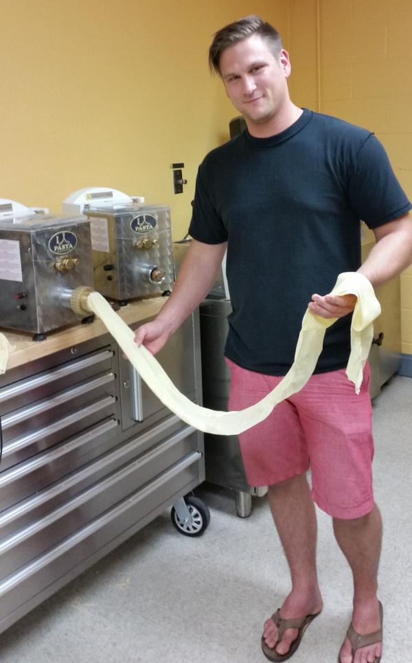 arcobalenopasta's tweet photo. Look who stopped by today! @JasonCichonski @ElaPhilly Extruding Lasagna Sheet #AEX18 #Pasta #Extruder http://t.co/hRJ9TZMH4o