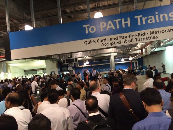 yating_liu's tweet image. @PANYNJ @PATHTrain wtc NWK commuter fail