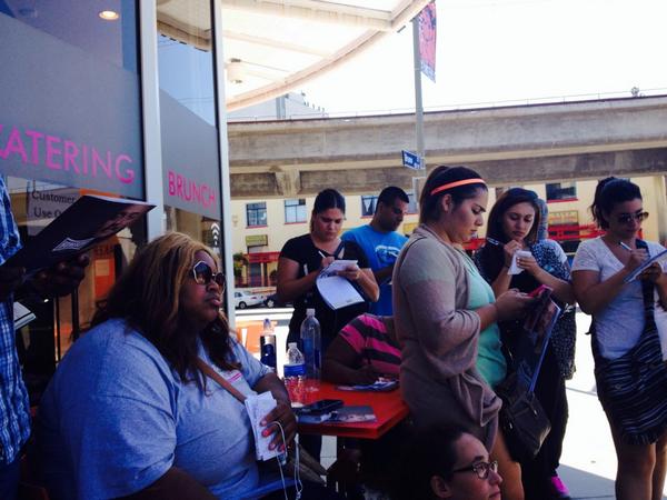 deidrenorville's tweet image. #MSWcommunity, #HomeboyIndustries&amp;amp;#HomeGirlCafe, students listening 2 reformed gang members!! Priceless!!!