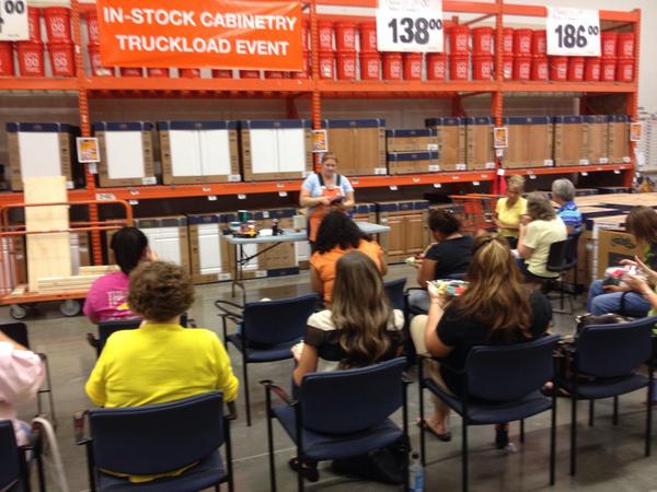 Kevin3662's tweet photo. Here's Heather teaching another great ladies night!! http://t.co/guX20YBOIl