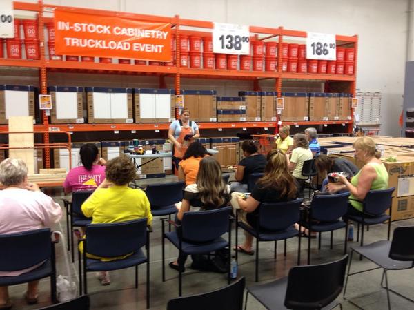 Kevin3662's tweet photo. Here's Heather teaching another great ladies night!! http://t.co/guX20YBOIl