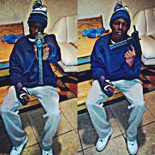 JCSTACKZ's tweet image. TBT 🔫