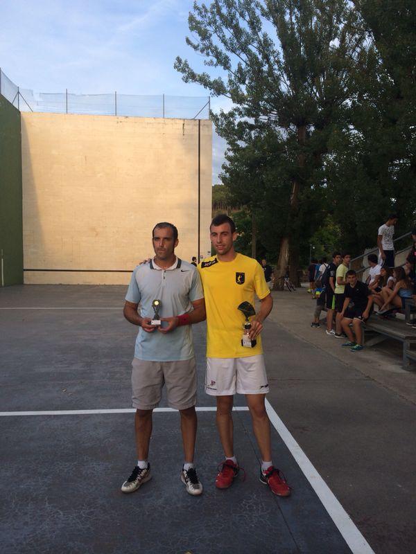Sergio_adrados's tweet photo. Buen ambiente en Rabanera y gran final pérdida ante @cristianrdp en la q falto un pelin!!! #Individuamola http://t.co/X9KV0OaJXm