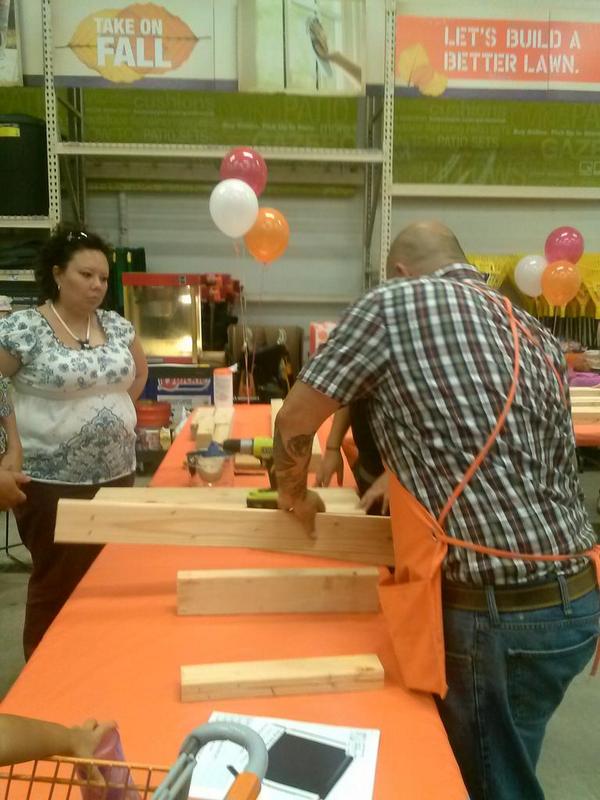 DukesnDuchesses's tweet photo. Some awesome DIY is taking place at @HomeDepot!  #DIHWorkshop http://t.co/7xRhdUQsHS