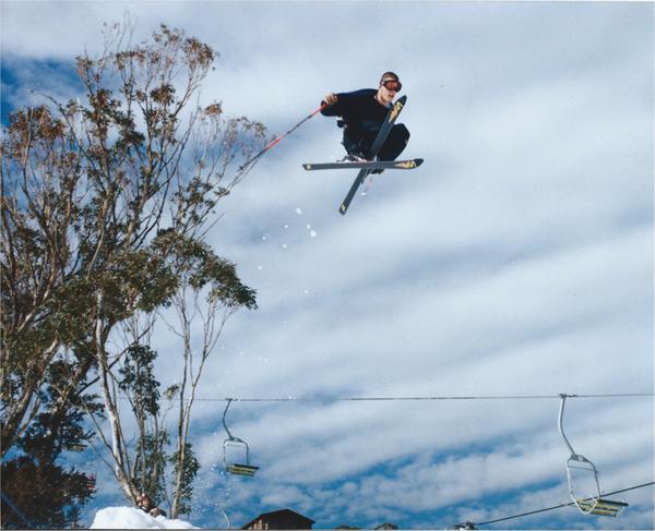 sumitch74's tweet photo. #tbt - Mt Buller ‘94 http://t.co/REC4eBmbHq