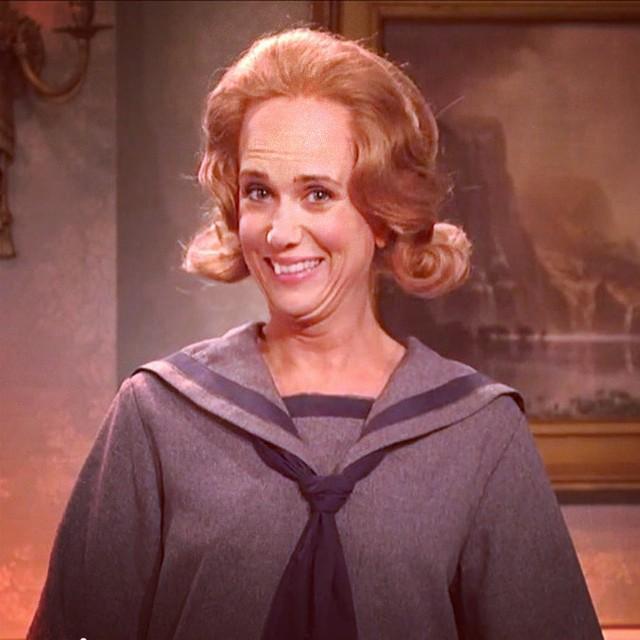 Happy Birthday, Kristen Wiig!!  