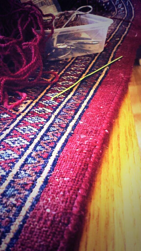 Allclean2's tweet image. Before and after pics of a rug repair we carried out earlier this week. allcleanuk.com