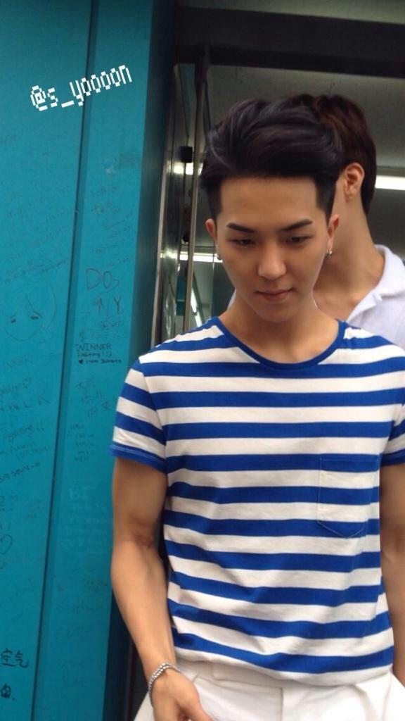 Bvn_2mXCQAEplLQ.jpg:large