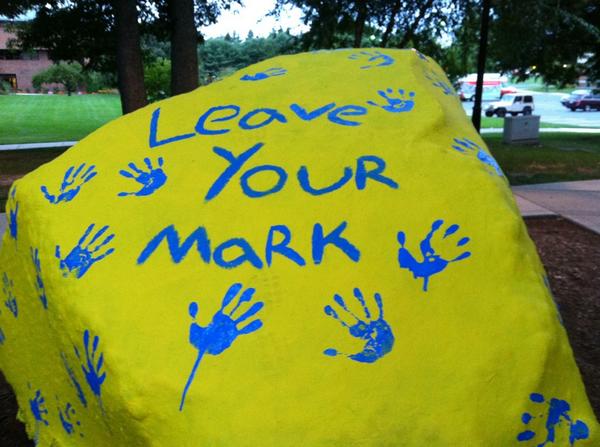 WNEPeerAdvisors's tweet photo. We're ready for ya Class of 2018! #WhatWillYourVerseBe http://t.co/EnKzkAQ1d5