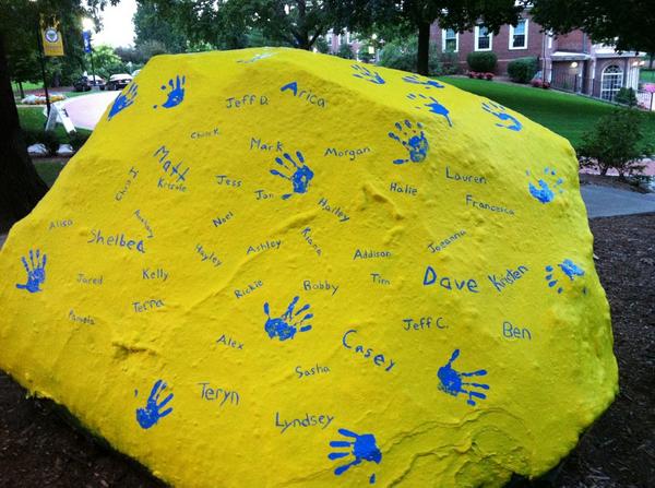 WNEPeerAdvisors's tweet photo. We're ready for ya Class of 2018! #WhatWillYourVerseBe http://t.co/EnKzkAQ1d5