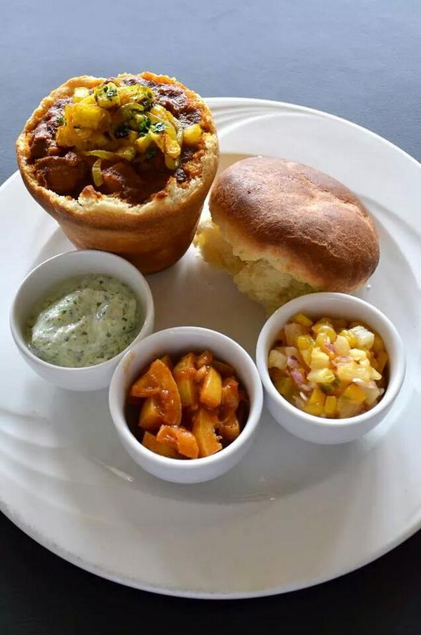 Rynhardvdw's tweet photo. "@artikitchen: Here are more of our beautiful crafted dishes from our food tasting! http://t.co/nN1zV06XQj"