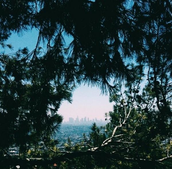 Nehstea's tweet photo. I wanna print this, and hang it on my wall. L dot A dot #OriginalityCreates http://t.co/fjviKnqsi5