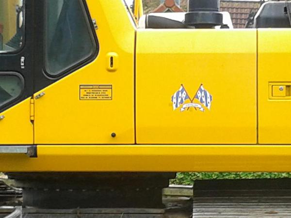 jandouweB's tweet photo. @PraatmarFrysk gjin frysk op'e dyk mar yn it lân http://t.co/4XBHsiTKVM