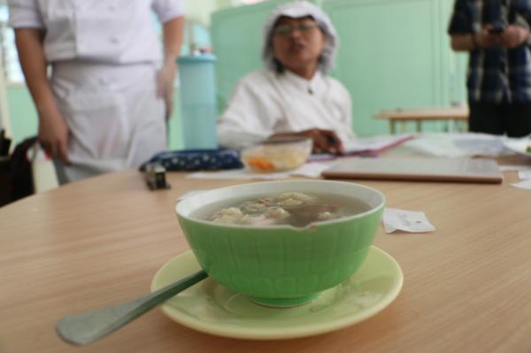 seravinus hansen tweet media