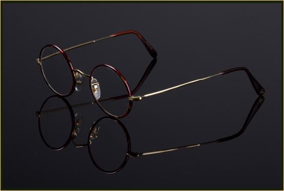 TaankCambridge's tweet image. Round, panto, half eye, oval, rimless, aviator...every @SavileRowframes is proudly handmade in London.