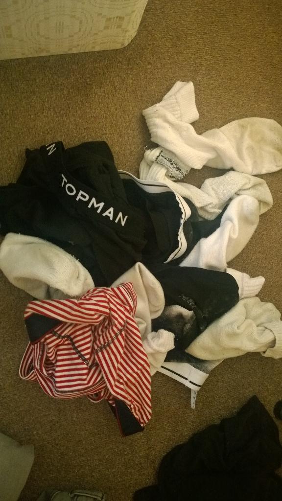 jarad_jones's tweet photo. Anyone for underwear http://t.co/Nk8TQqigvD