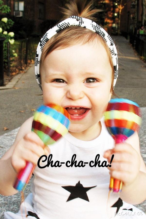 ThreadHeadBaby's tweet image. Have you ever seen a cuter maraca shaker? Precious Ayden is wearing one of our new #turban #headbands &amp;amp; loving it!