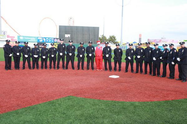 NYCDBoldest's tweet photo. @NYCDBoldest honored last night (8/21) at Brooklyn Cyclones game http://t.co/tueXbuecoP