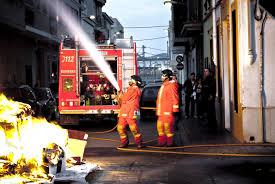 VeroFPriGDL's tweet photo. Hoy celebramos el Día Internacional del Bombero. Felicidades a todos hoy en su día por su reconocida y noble labor. http://t.co/QkiDQTCOKP
