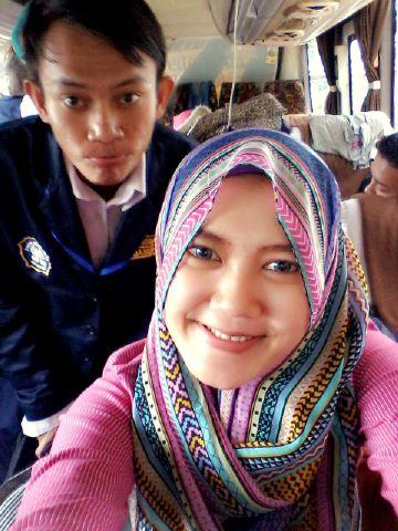 mandawidy's tweet photo. Selfie w/ @aanshof28 dulu sblm ke Dirjen Pajak, Jakarta http://t.co/ArgHmQjva9