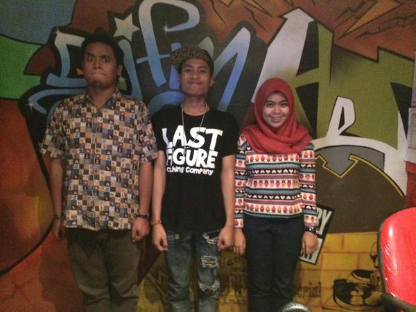LastFigure's tweet image. Sama2, sukses terus DJ! :D RT @DJFMSURABAYA: Thx @LastFigure &amp;amp; @Smootees uda mau sharing" sm kita di #SIARANSORESORE