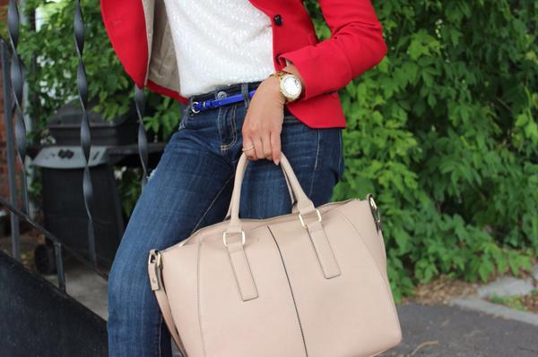 Actually wearing your #Insider #denim today! <a href="/smartset/">Smart Set</a>: <a href="/20YS/">Twenty York Street</a> Yay! Have you entered yet?! Can't wait to see..