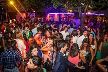 Los Viernes son de Terraza Alfonso.

Te espero esta noche con mi lista de 00 a 01:30.

Reservas al 693271698