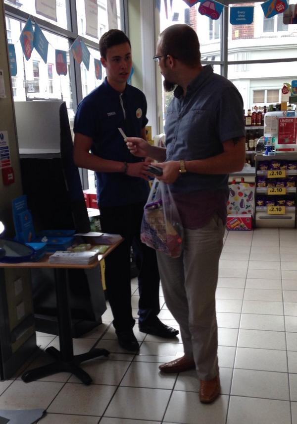 Max isn't letting anyone miss out on there £1000 chance to win #cvp <a href="/MarkJGresham/">Mark Gresham</a>