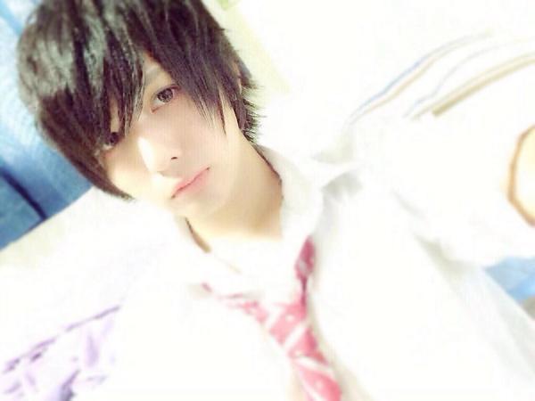 ひたすらイケメン紹介 ごまくん Gomakun こんな子が高校時代 クラスメイトに欲しかった 絶対に裏切らない 格好可愛い系 イケメンだと思ったらrt Http T Co Pvkspkehik