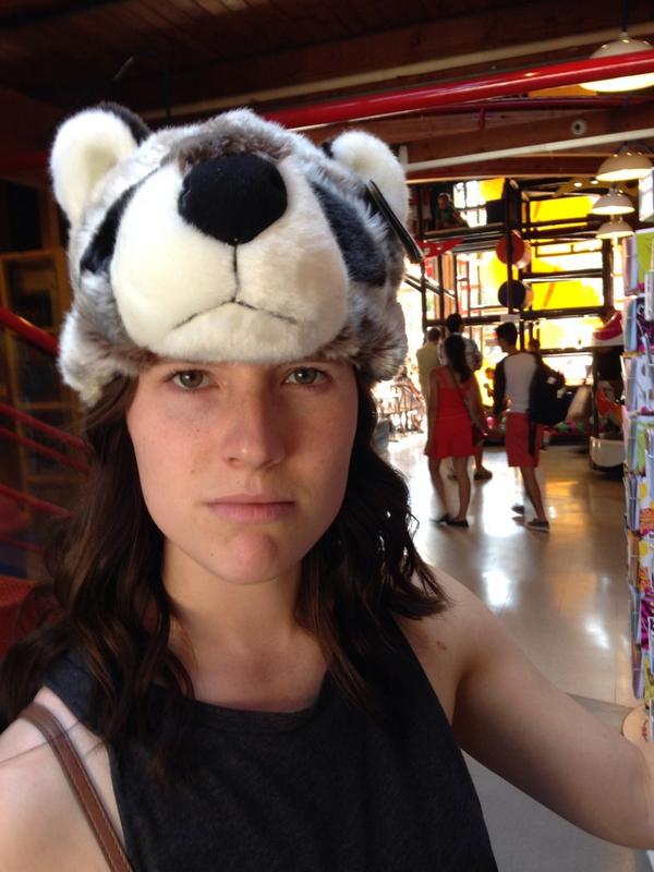 JuicyJ2222's tweet photo. Thug lyfe animal hats http://t.co/ZWd7IFRBhu