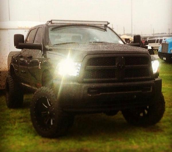 _LiftedTrucks_'s tweet photo. #Ram http://t.co/5GaA8VMFvz