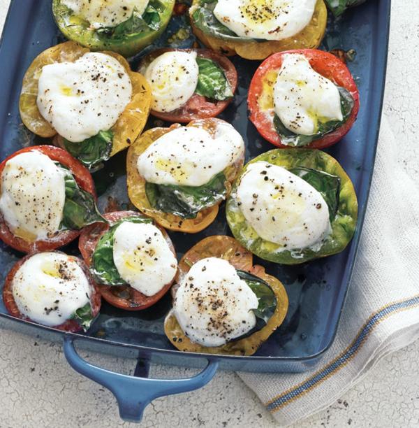 WilliamsSonoma's tweet photo. #RecipeOfTheDay: Grill-Roasted Tomatoes Topped with Cheese and Herbs: http://t.co/xVEXfeHb2z http://t.co/AVSmYL3FNb
