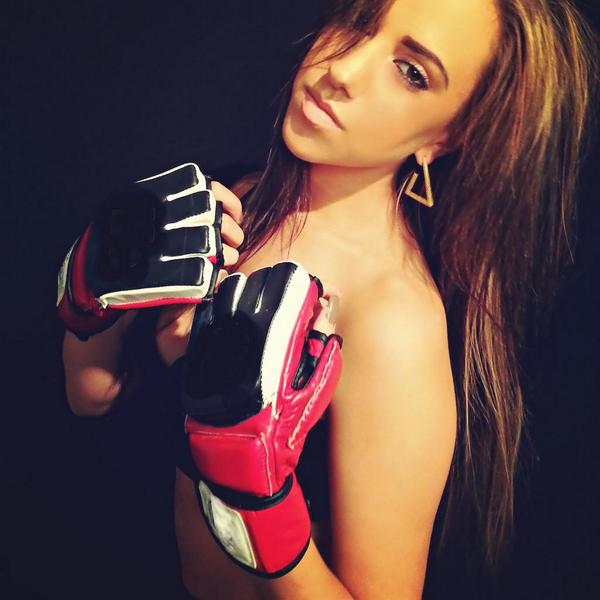 BellaPro1's tweet photo. RING GIRL BOOKINGS.
UK
CONTACT FOR MORE INFORMATION http://t.co/JVZnc01EfK