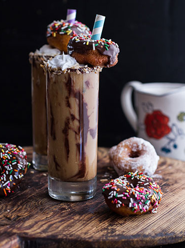 marieclaire's tweet photo. NEXT LEVEL coffee recipes because it's Friday http://t.co/ZcUqqDuUso http://t.co/kSFj1B69u1