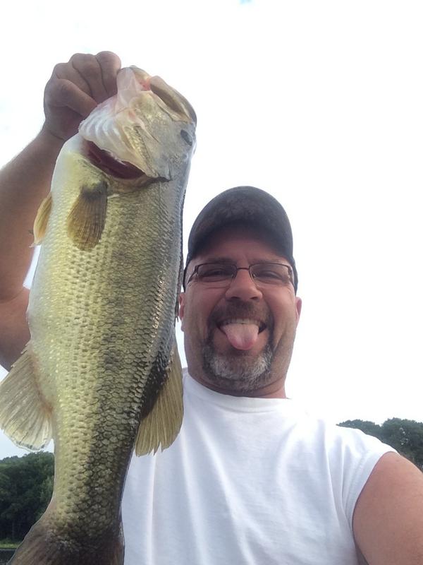 AquaMap_GEC's tweet photo. "...Thanks to your team...
7 pound largemouth from my kayak this weekend using your app. 

Respectfully,
David .." http://t.co/5RLQL9W4pb