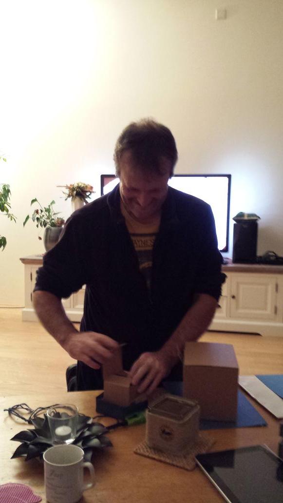 Rick_van_Elk's tweet photo. @daveschramfilm came to claim the reward for #regret . Had a great time. http://t.co/YCRAfla26O