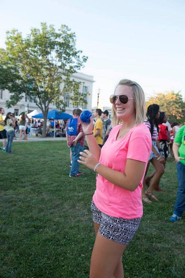 SIUE's tweet image. Join us for the Block Party tonight in downtown Edwardsville from 6-12 pm For more info, visit bit.ly/1s0hvw7