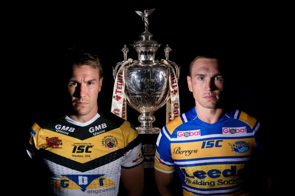 It's game day!! Will it be Sinfield or Shenton lifting the #tetleyschalcup this afternoon? RT Tigers or FAV Rhinos