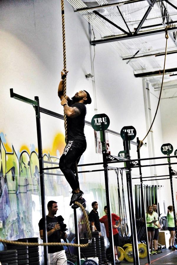 KawikaHenderson's tweet image. @XYIENCE @PowerToWinTeam give you the #PowerToWin to keep climbing and striving for your goals @crossfit #strongman